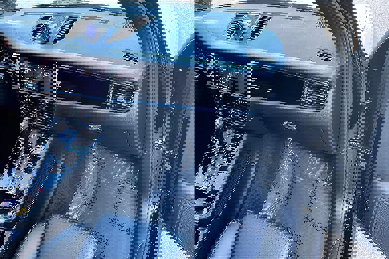 Used 2022 Porsche Macan image 18