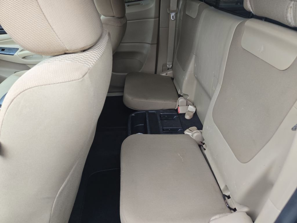 Used 2015 Toyota Tacoma 2WD Access Cab image 20