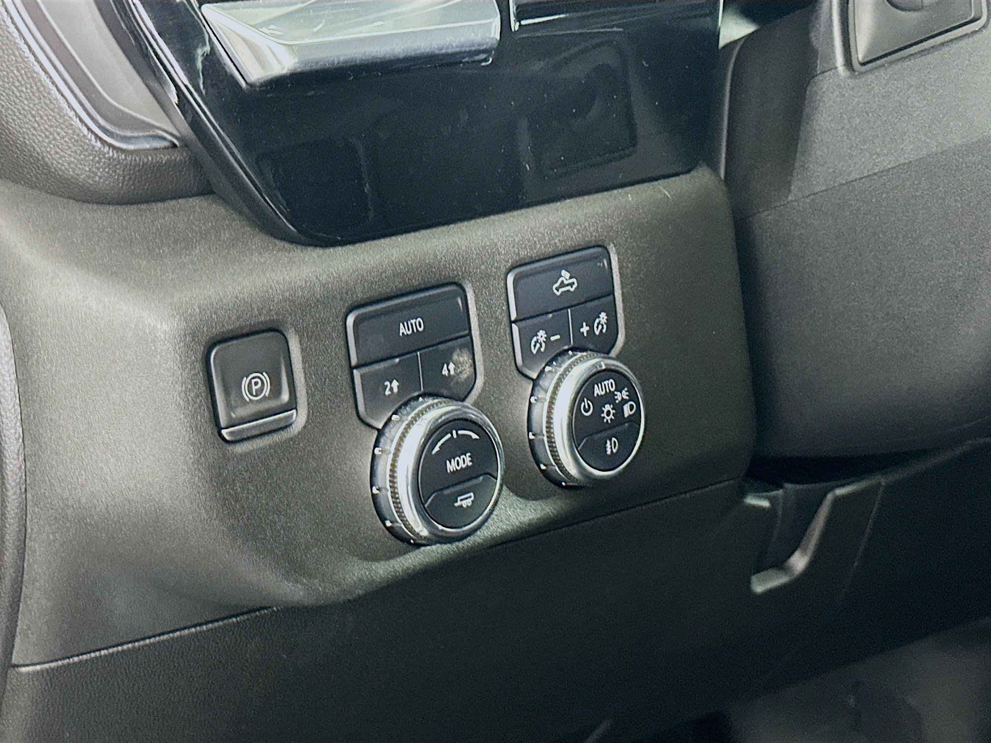 Used 2023 GMC Sierra 1500 Elevation image 16