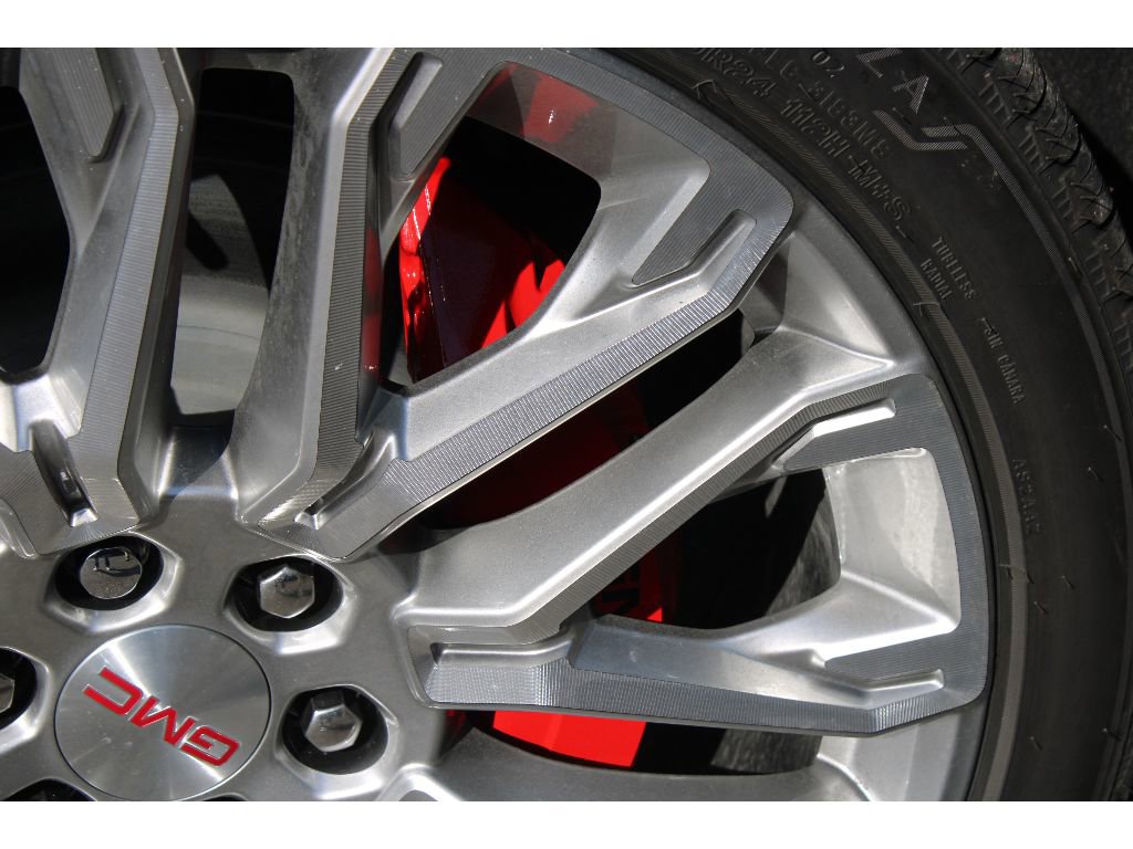 New 2026 GMC Yukon Denali w/ Denali Reserve Package image 16