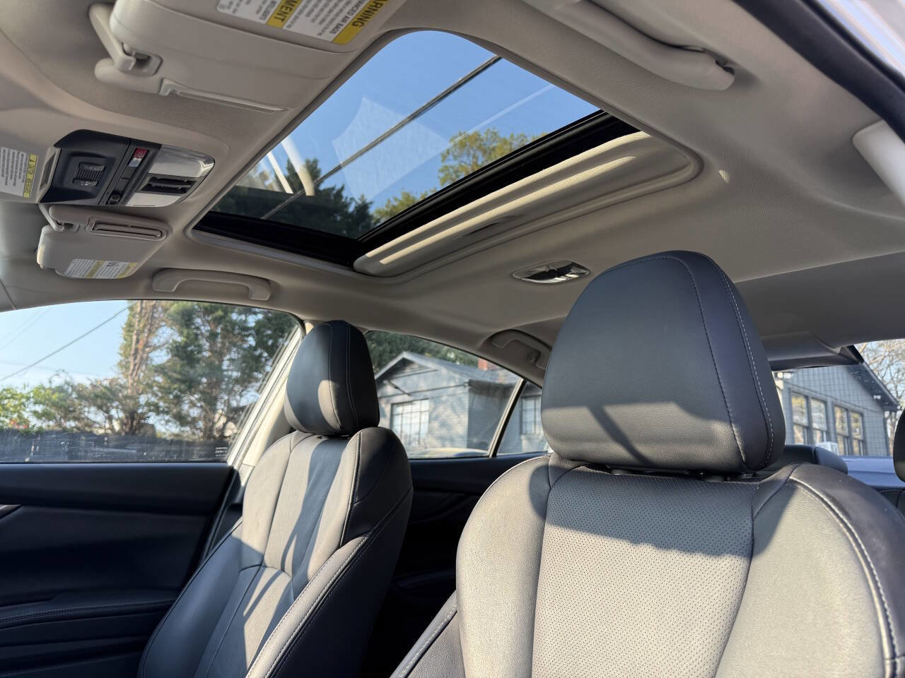 Used 2017 Subaru Impreza 2.0i Limited image 22