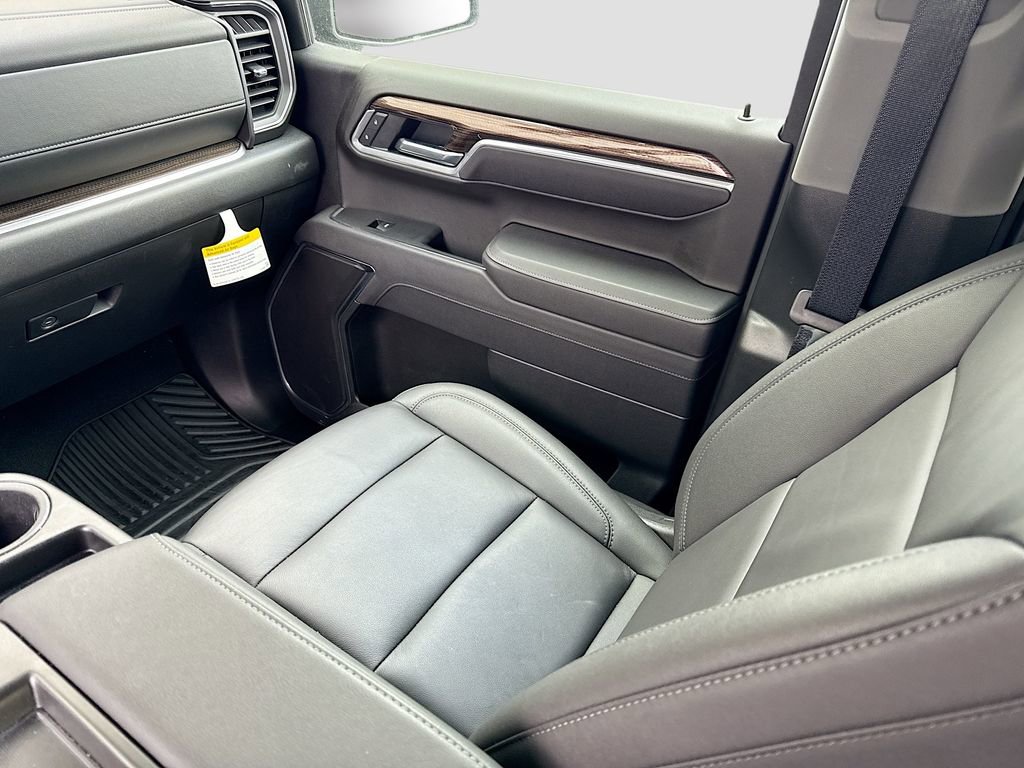 New 2025 Chevrolet Silverado 1500 LT w/ Leather Package image 22