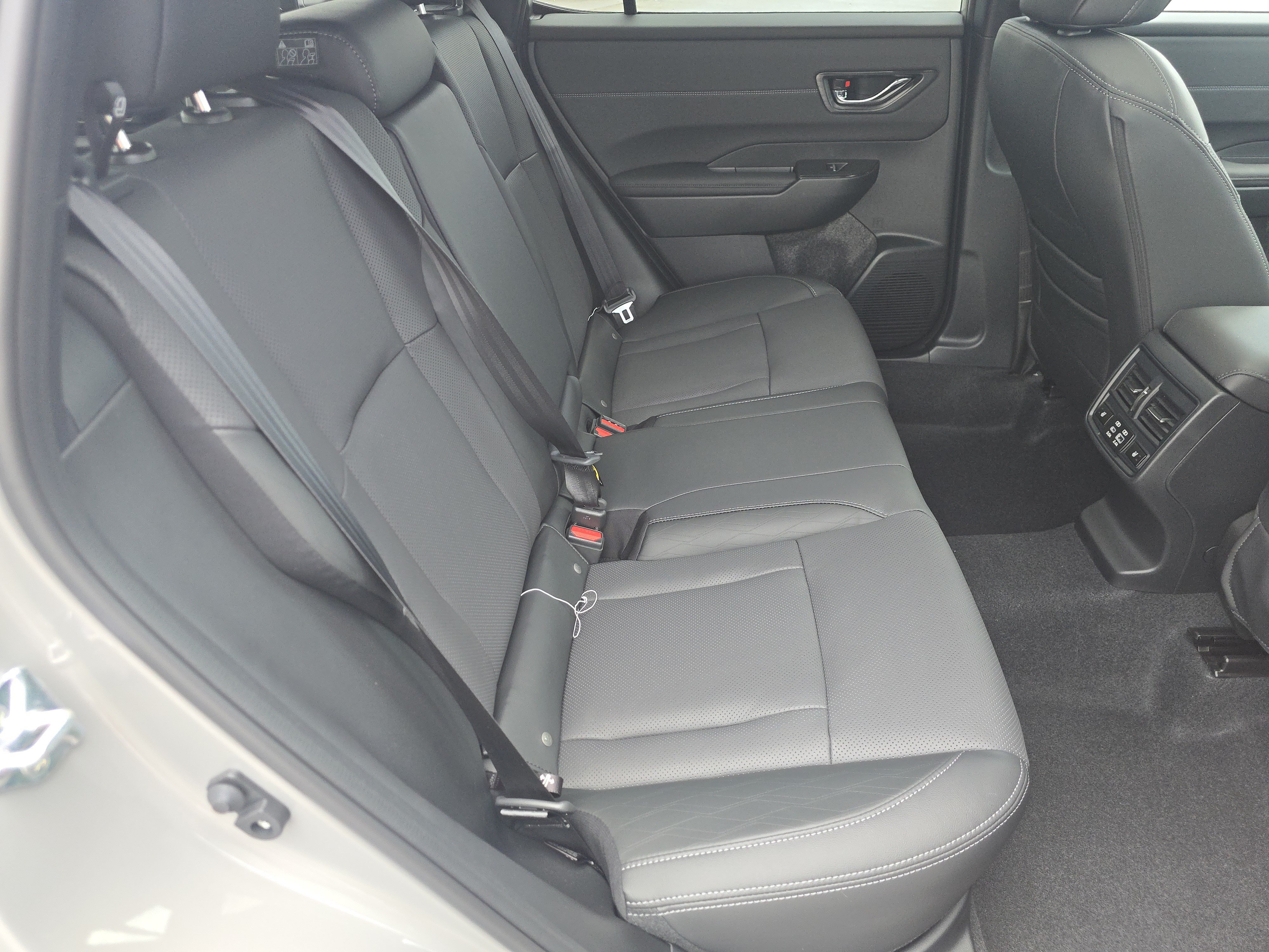 New 2026 Subaru Outback Touring XT AWD/4WD image 18