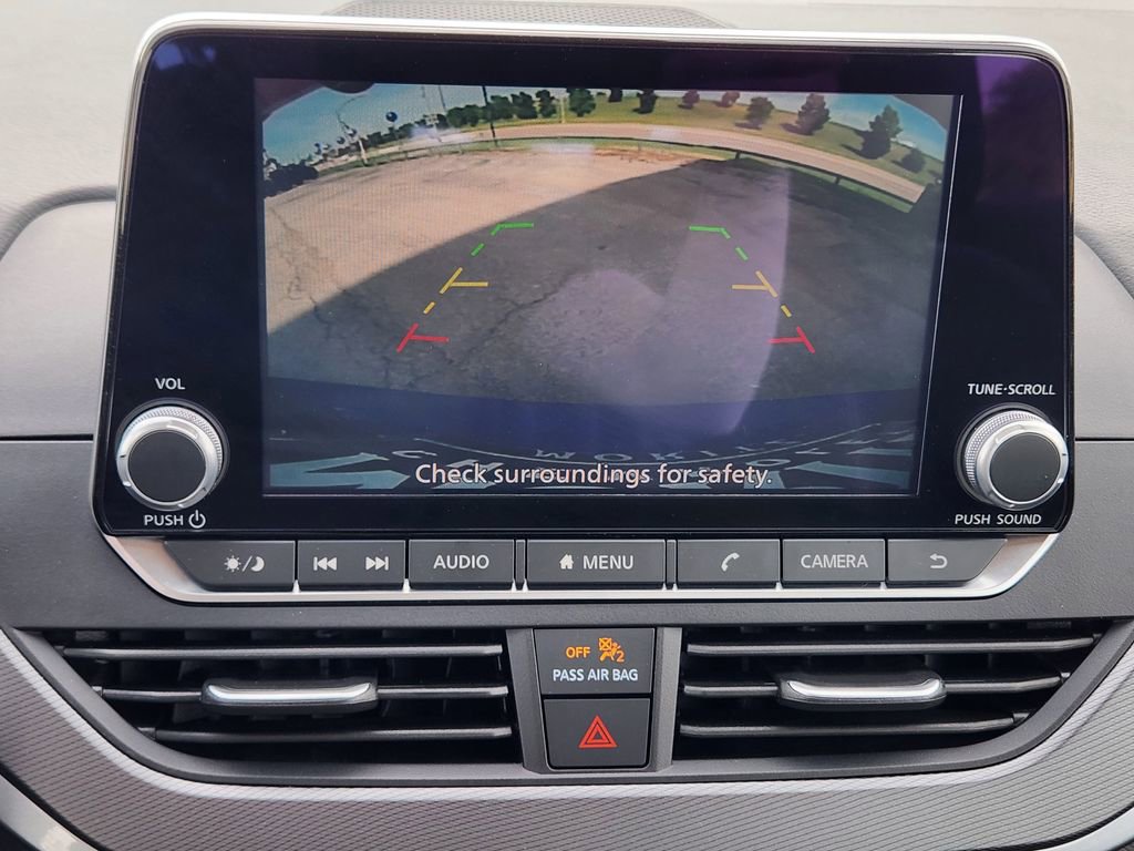 Used 2025 Nissan Altima 2.5 SR image 18