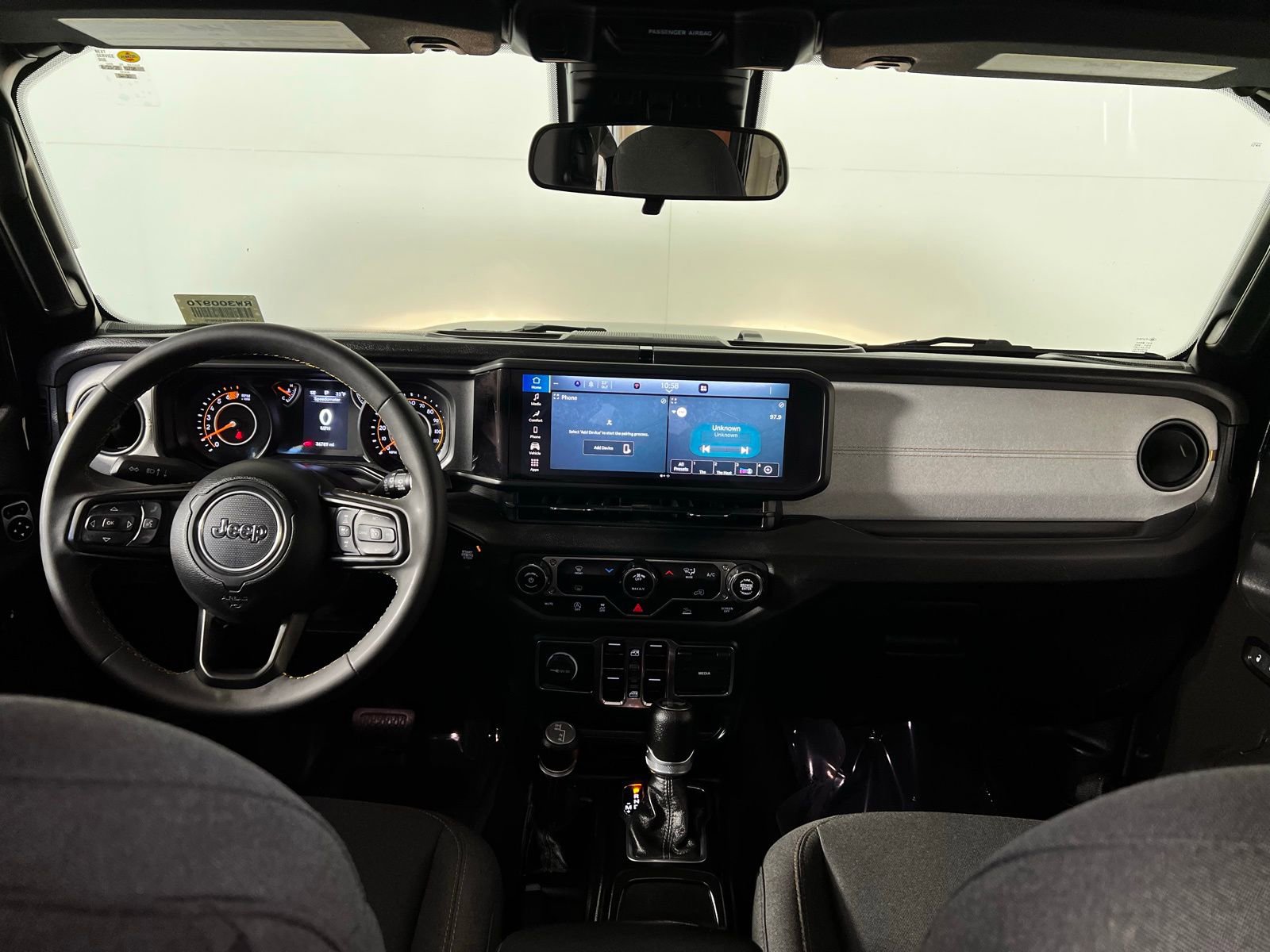 Used 2024 Jeep Wrangler Sport S image 23