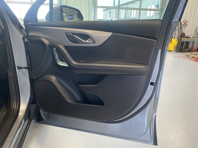 Used 2025 Chevrolet Blazer LT image 17