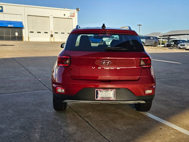 Used 2022 Hyundai Venue SEL w/ Cargo Package FWD image 6