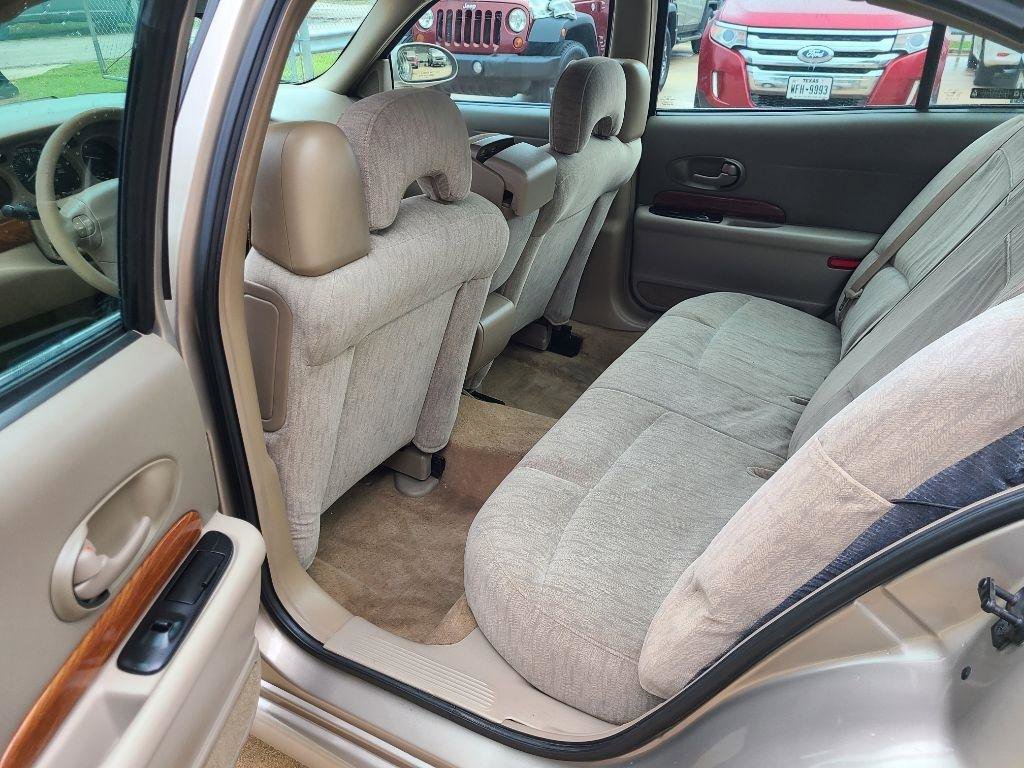 Used 2002 Buick Le Sabre Custom w/ Prestige Pkg image 11