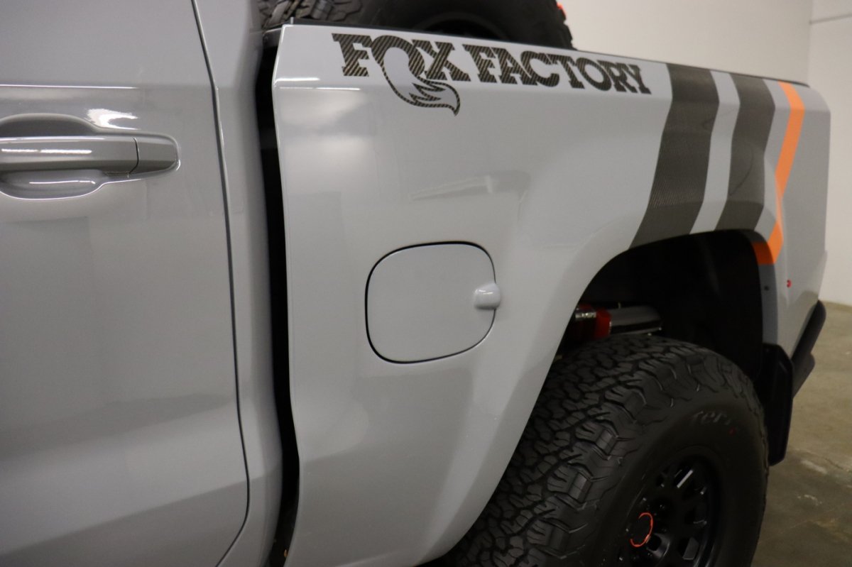 Used 2025 Chevrolet Silverado 1500 LTZ AWD/4WD image 31