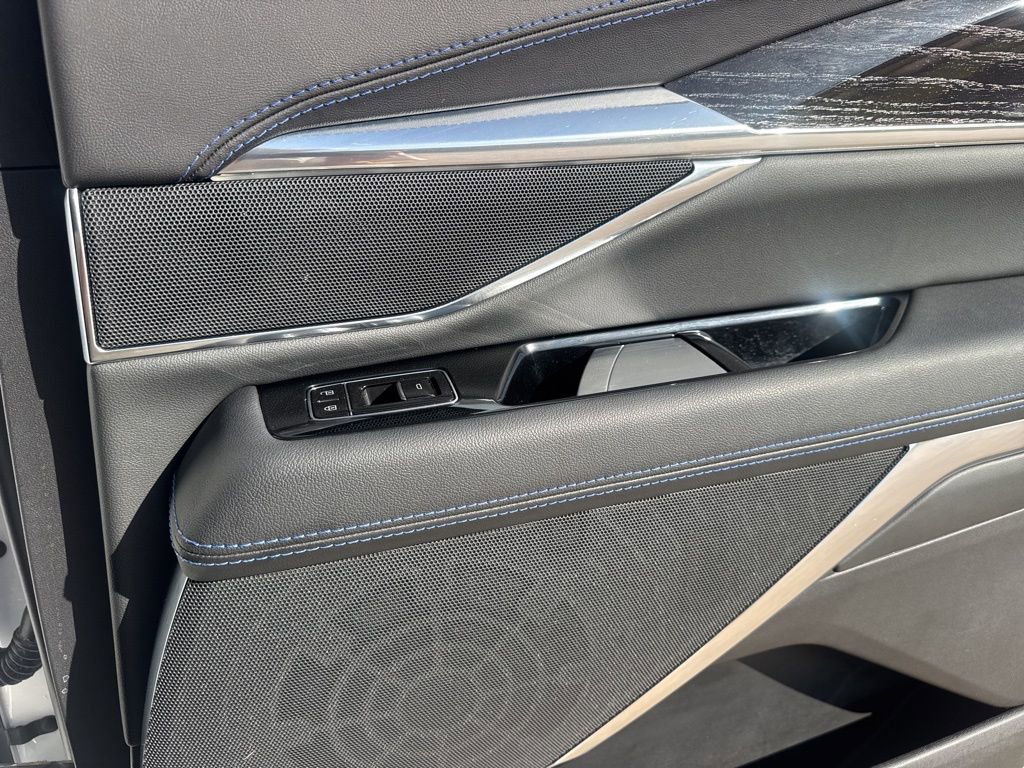 Used 2025 Cadillac Escalade IQ Sport 1 image 39