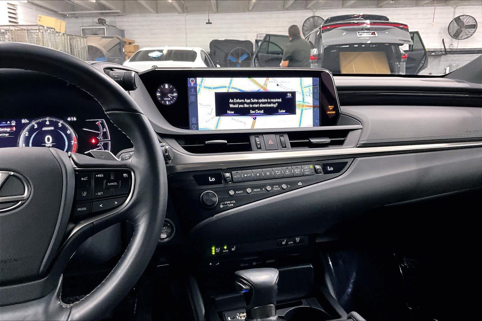 Used 2019 Lexus ES 350 w/ Premium Package FWD image 33