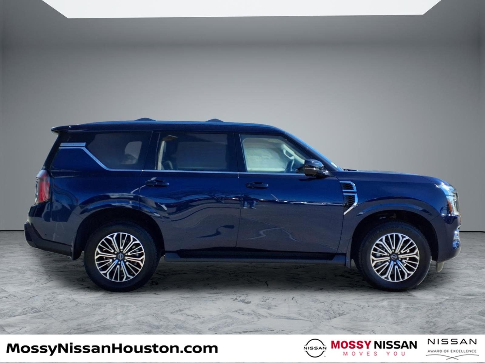 New 2025 Nissan Armada Platinum image 8