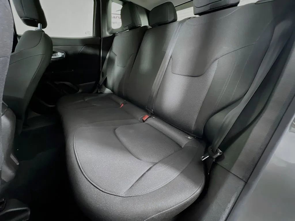 Used 2019 Jeep Renegade Sport AWD/4WD image 24