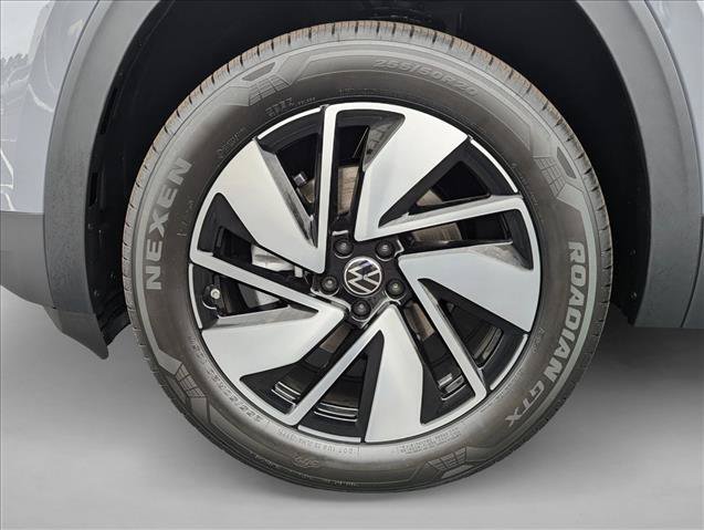 New 2026 Volkswagen Atlas SE FWD image 9