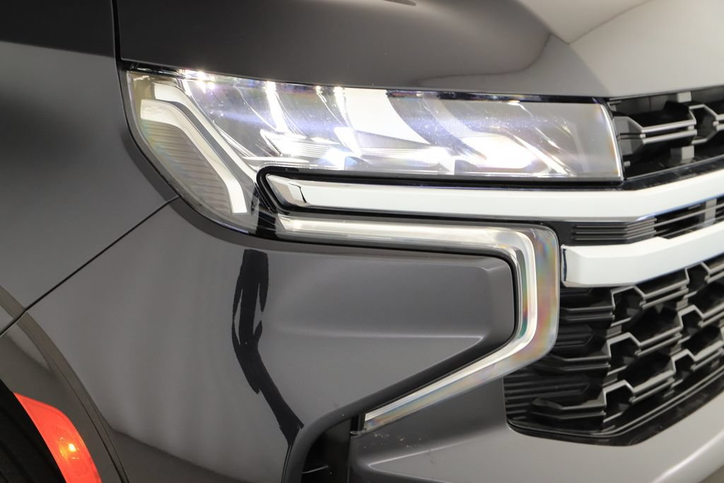 Used 2024 Chevrolet Suburban LS AWD/4WD image 37