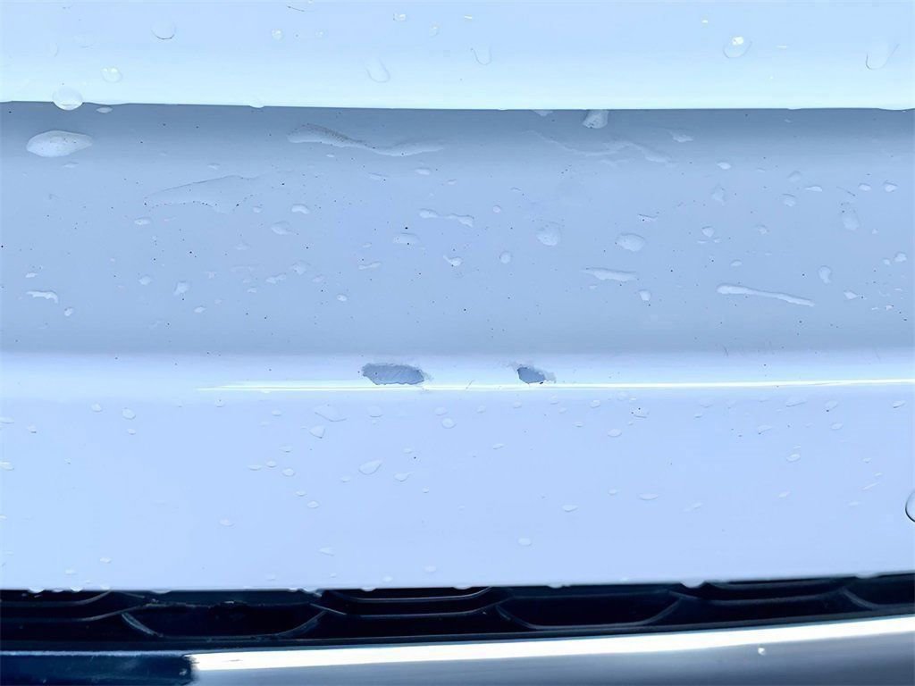 Used 2023 Jeep Grand Cherokee Laredo image 50