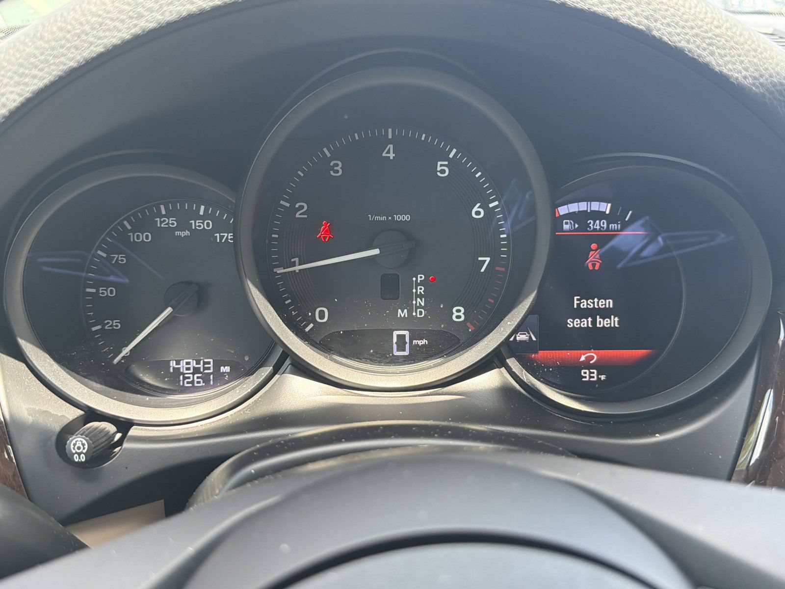 Used 2024 Porsche Macan AWD/4WD image 36