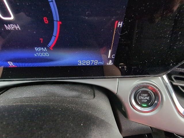 Used 2025 Chevrolet Trax LT w/ LT Convenience Package image 24