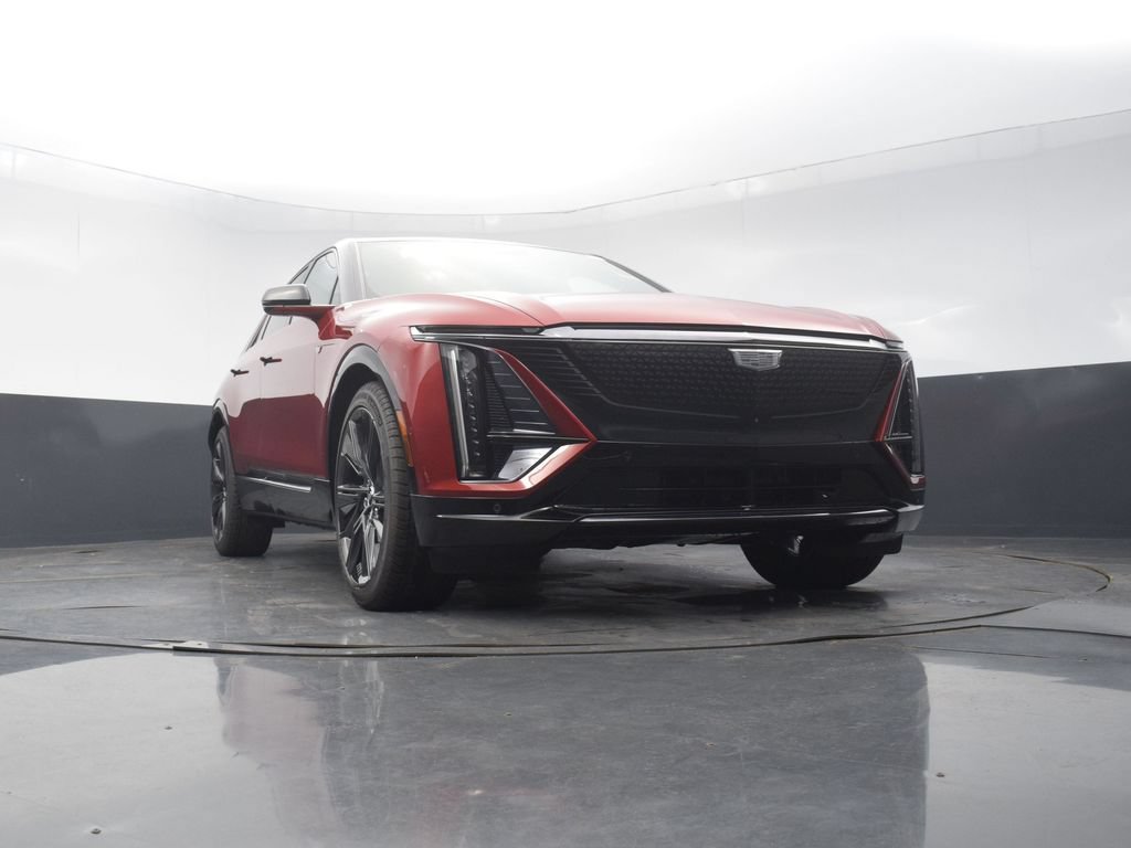 New 2026 Cadillac Lyriq Signature Sport w/ Nappa Leather Package AWD/4WD image 48