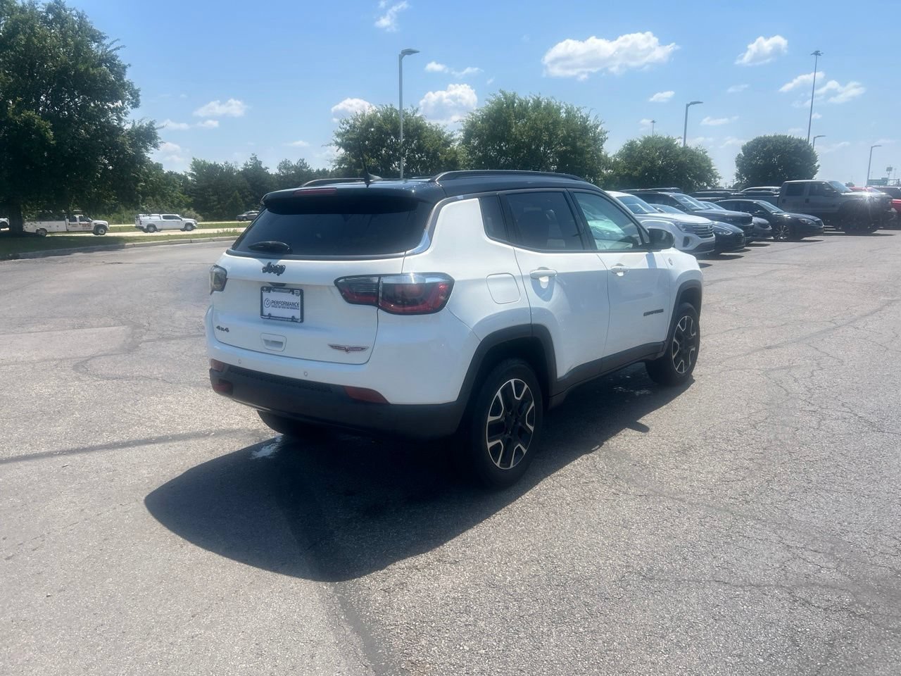 Used 2021 Jeep Compass Trailhawk w/ Convenience Group AWD/4WD image 3