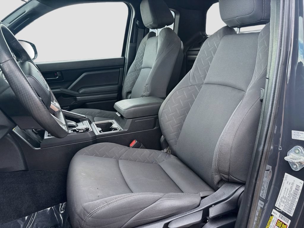 Used 2024 Toyota Tacoma SR5 AWD/4WD image 19