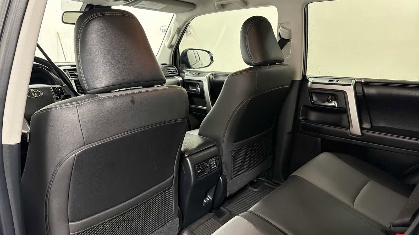 Certified 2020 Toyota 4Runner SR5 Premium image 25