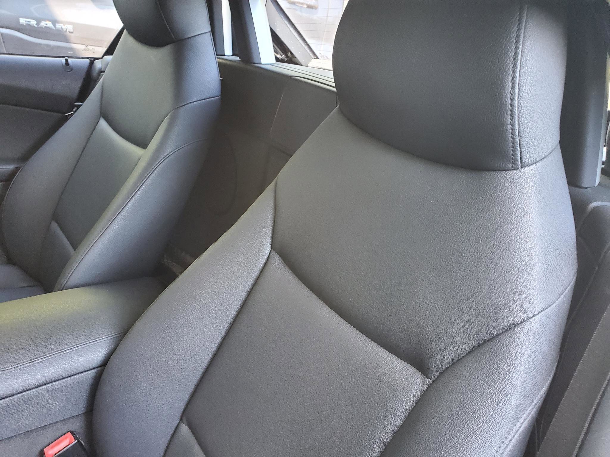 Used 2012 BMW Z4 sDrive28i RWD image 15