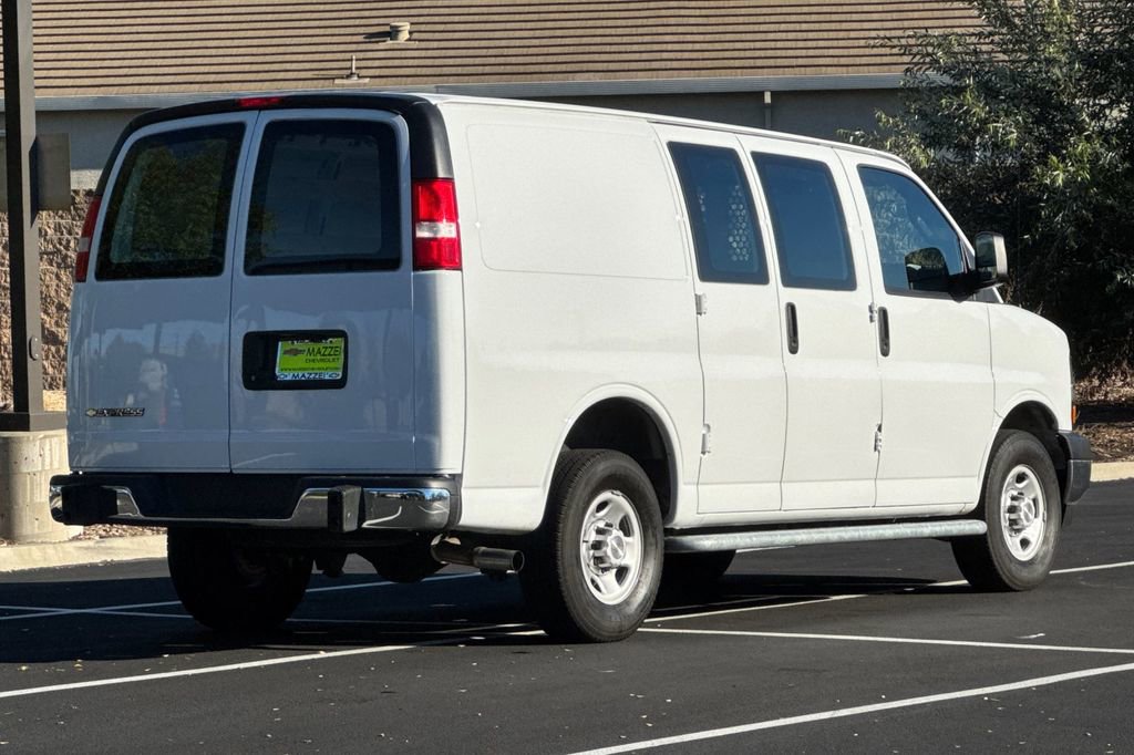 Used 2024 Chevrolet Express 2500 w/ Driver Convenience Package image 11