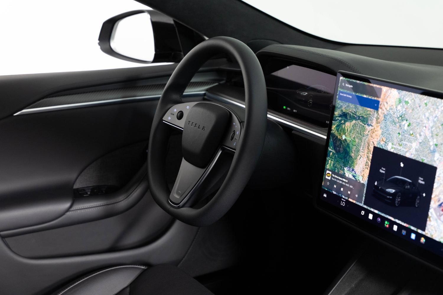Used 2023 Tesla Model S Plaid AWD/4WD image 24