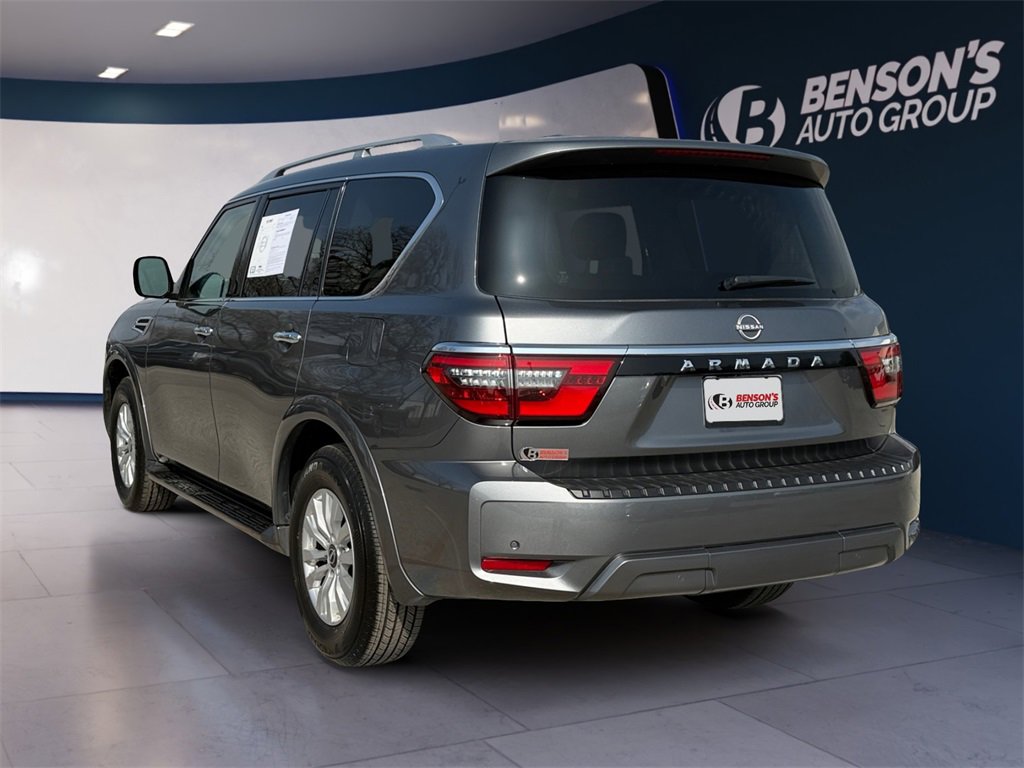 Used 2024 Nissan Armada SV image 3