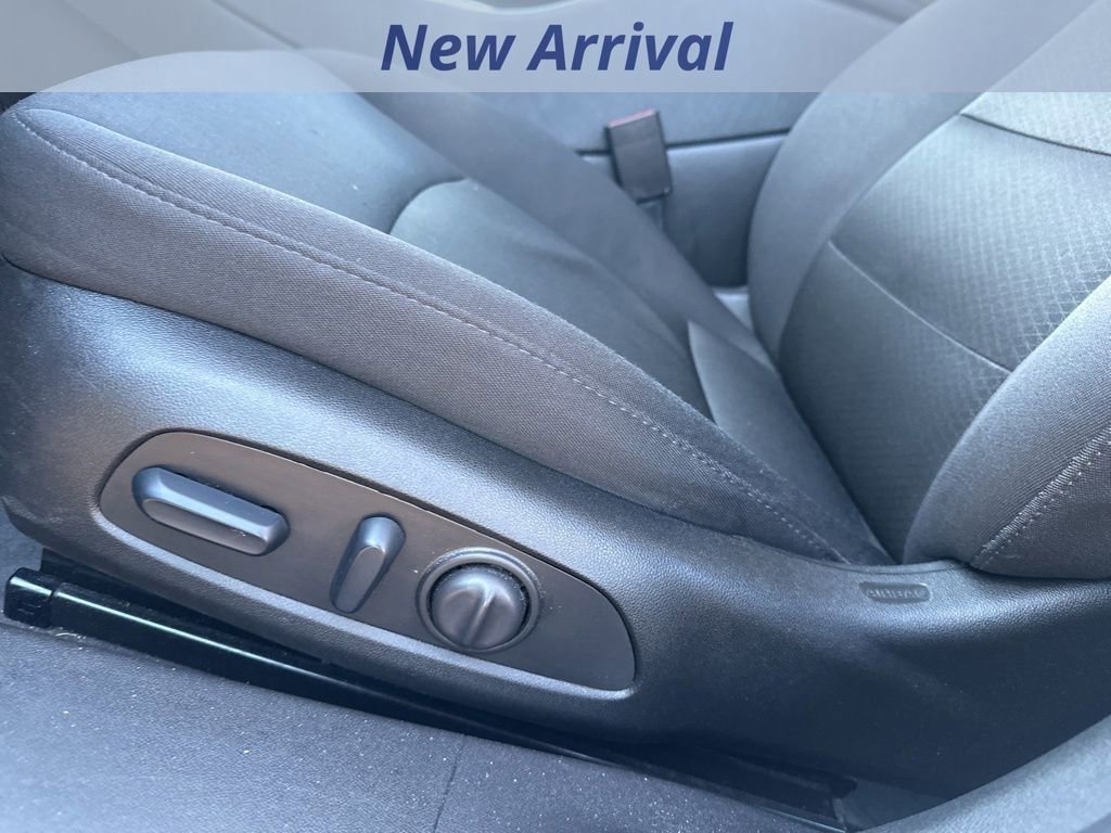 Certified 2024 Chevrolet Malibu LT image 11