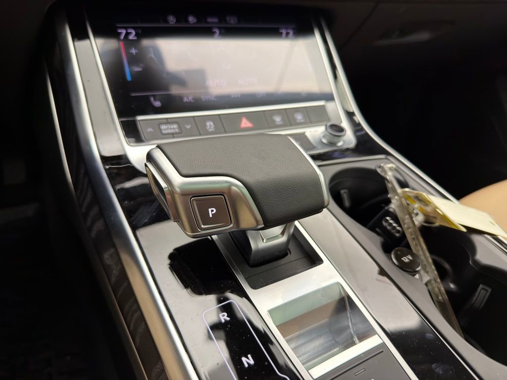 Used 2025 Audi Q7 2.0T Premium image 12