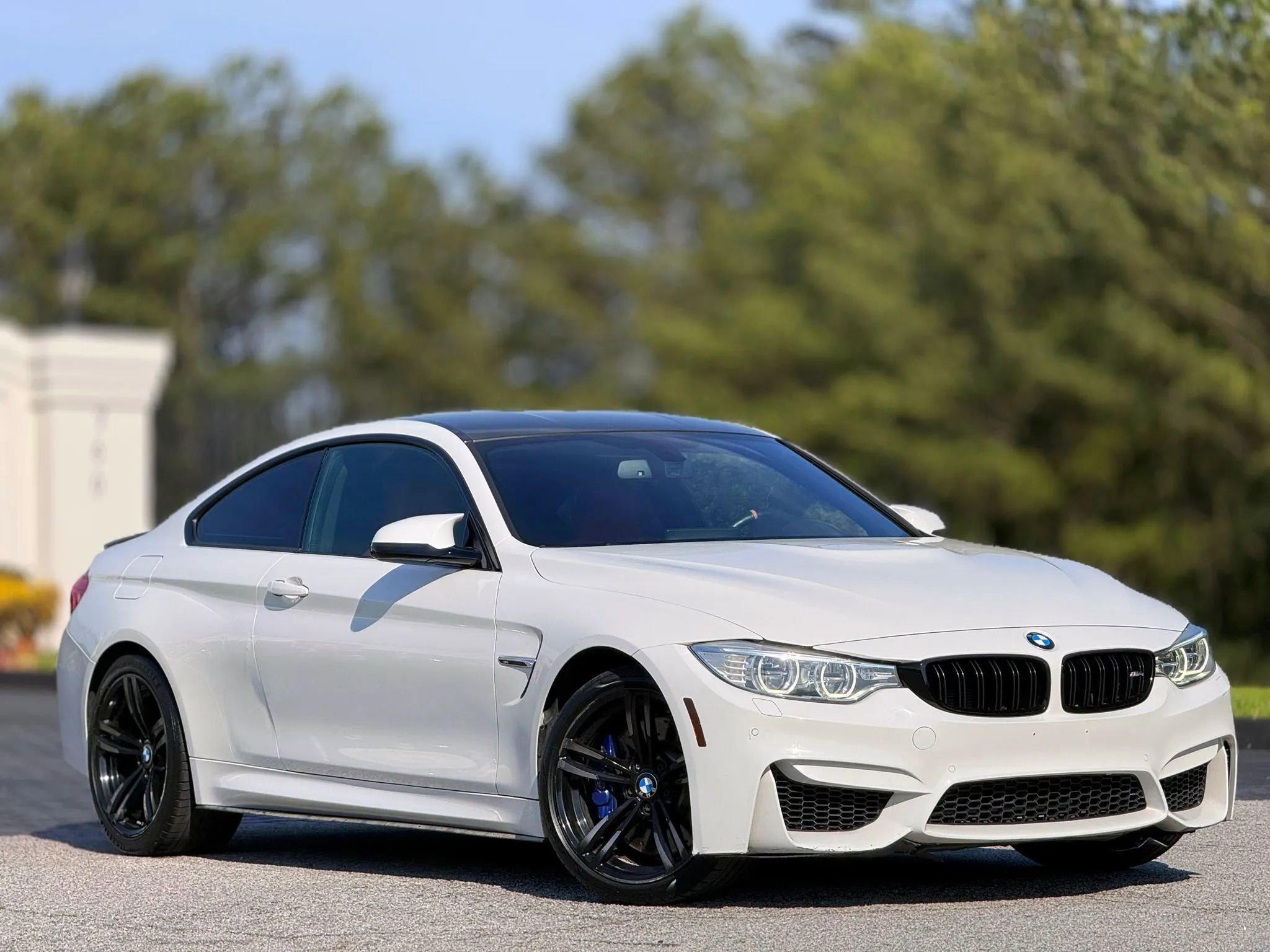 Used 2016 BMW M4 Coupe RWD image 5