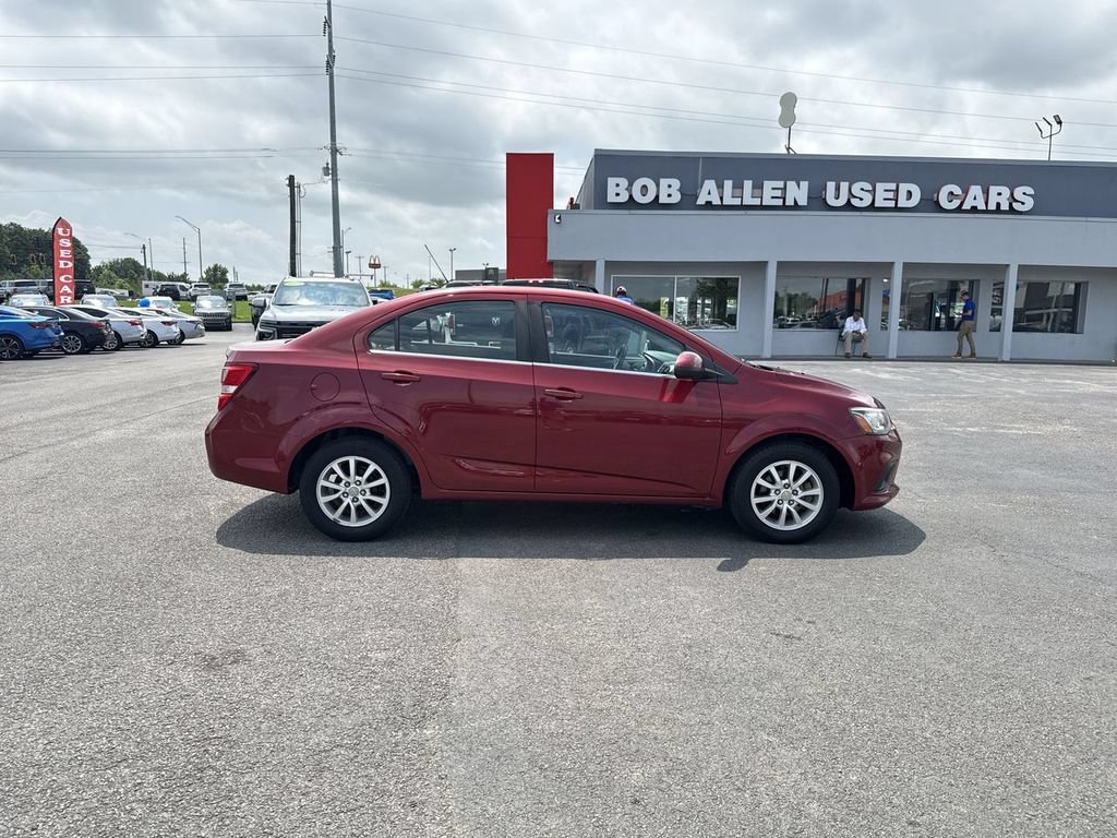 Used 2017 Chevrolet Sonic LT FWD image 6