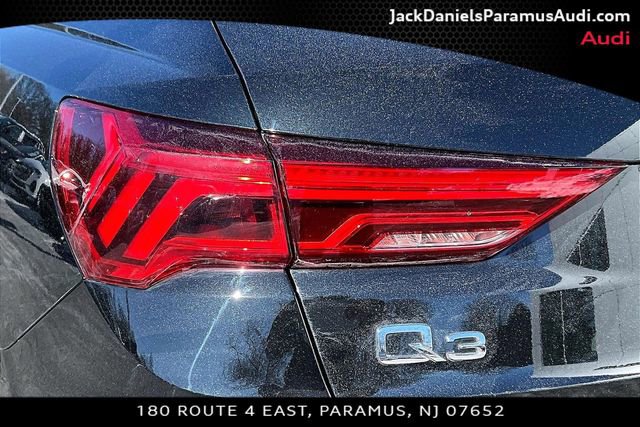 Used 2025 Audi Q3 2.0T Premium w/ Convenience Package image 22
