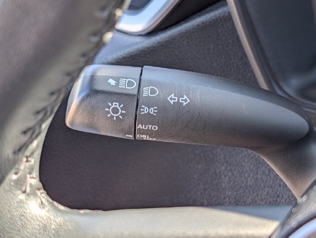 Used 2025 Toyota Corolla SE FWD image 29