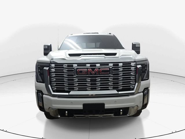 Used 2024 GMC Sierra 3500 Denali w/ Denali Reserve Package AWD/4WD image 12