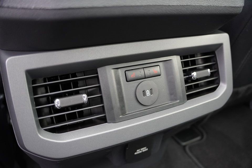 New 2026 Ford F350 Lariat w/ Lariat Ultimate Package image 14