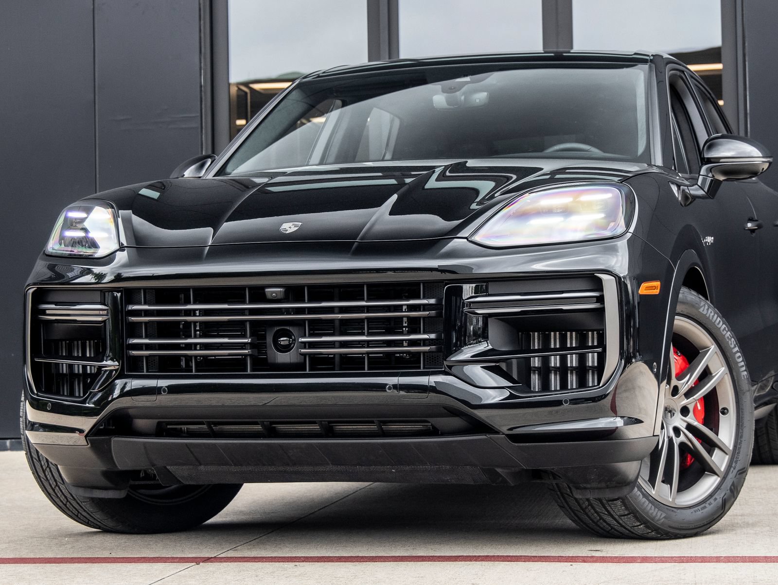 New 2025 Porsche Cayenne Turbo AWD/4WD image 7