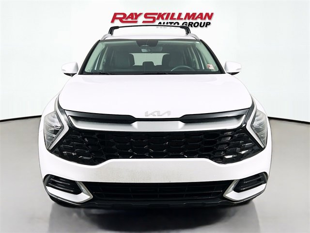 Used 2024 Kia Sportage EX image 2