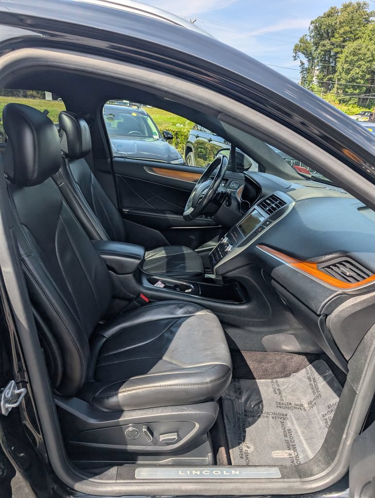 Used 2018 Lincoln MKC Reserve w/ Lincoln MKC Climate Package AWD/4WD image 20