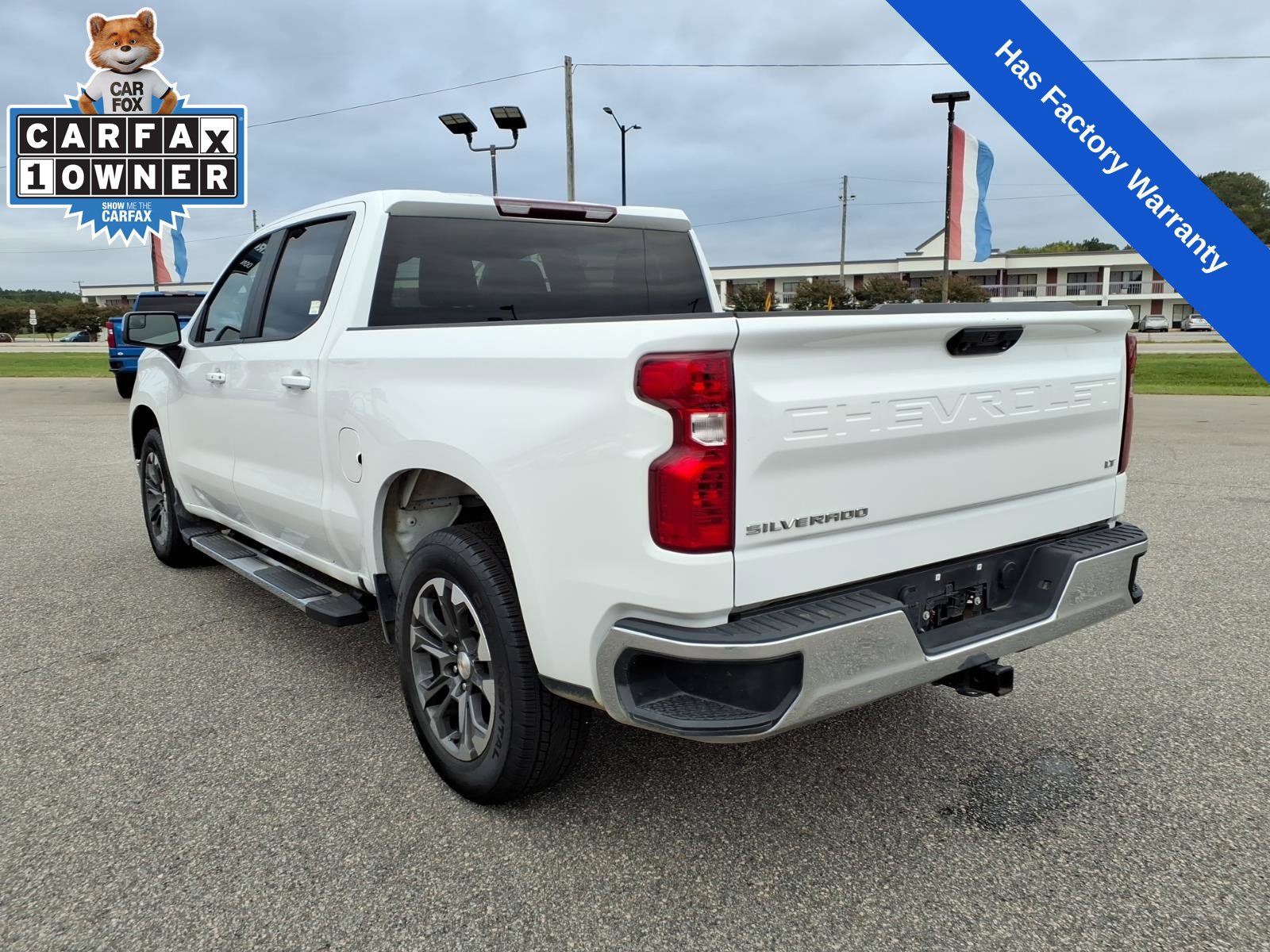 Used 2025 Chevrolet Silverado 1500 LT RWD image 3