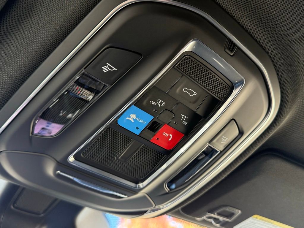 New 2025 Jeep Grand Cherokee L Limited w/ Black Appearance Package image 22