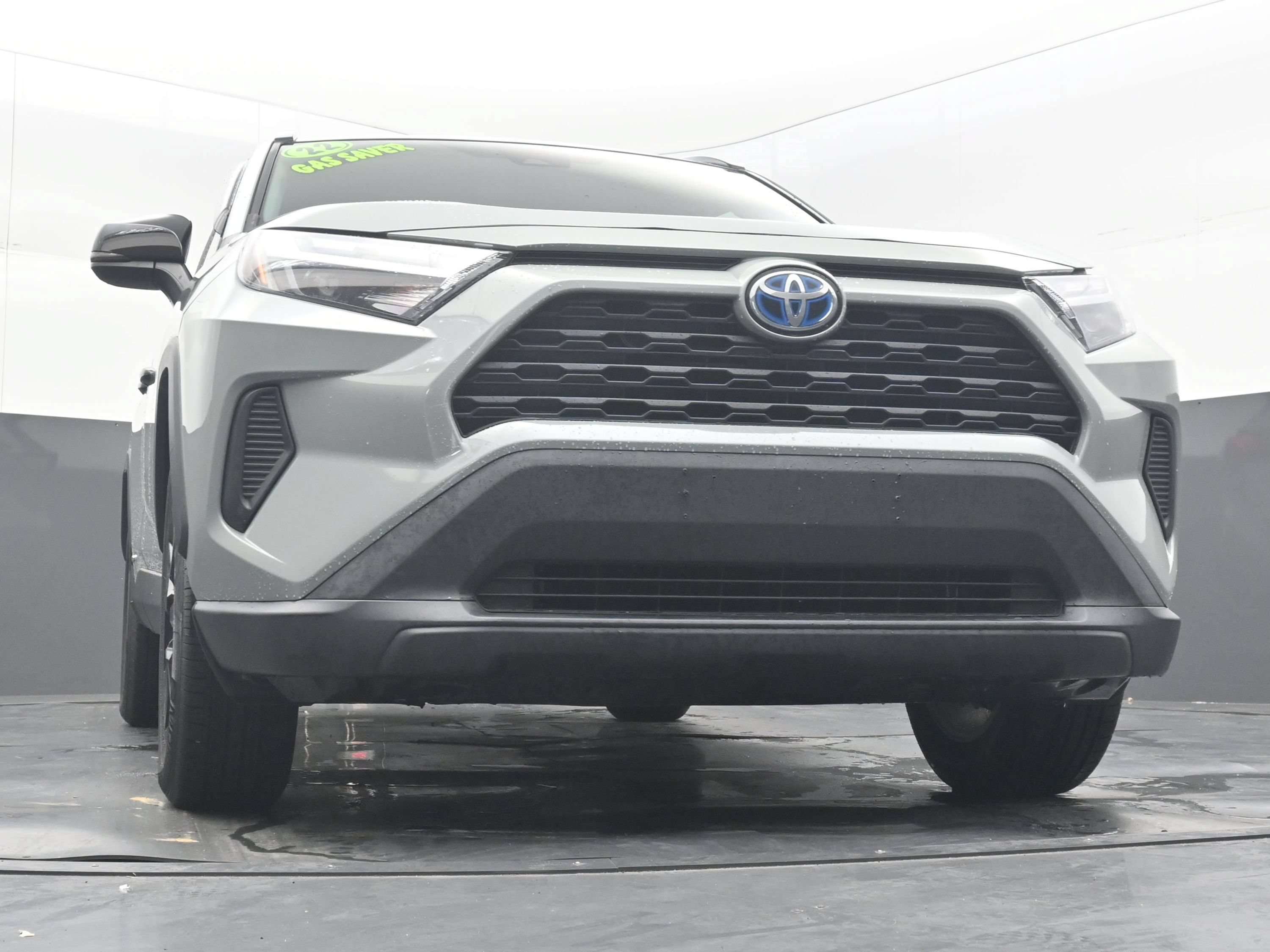 Used 2022 Toyota RAV4 XLE AWD/4WD image 24