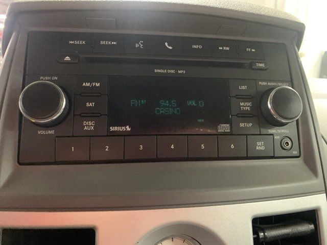 Used 2010 Chrysler Town & Country Touring w/ Heated Seat Group image 13