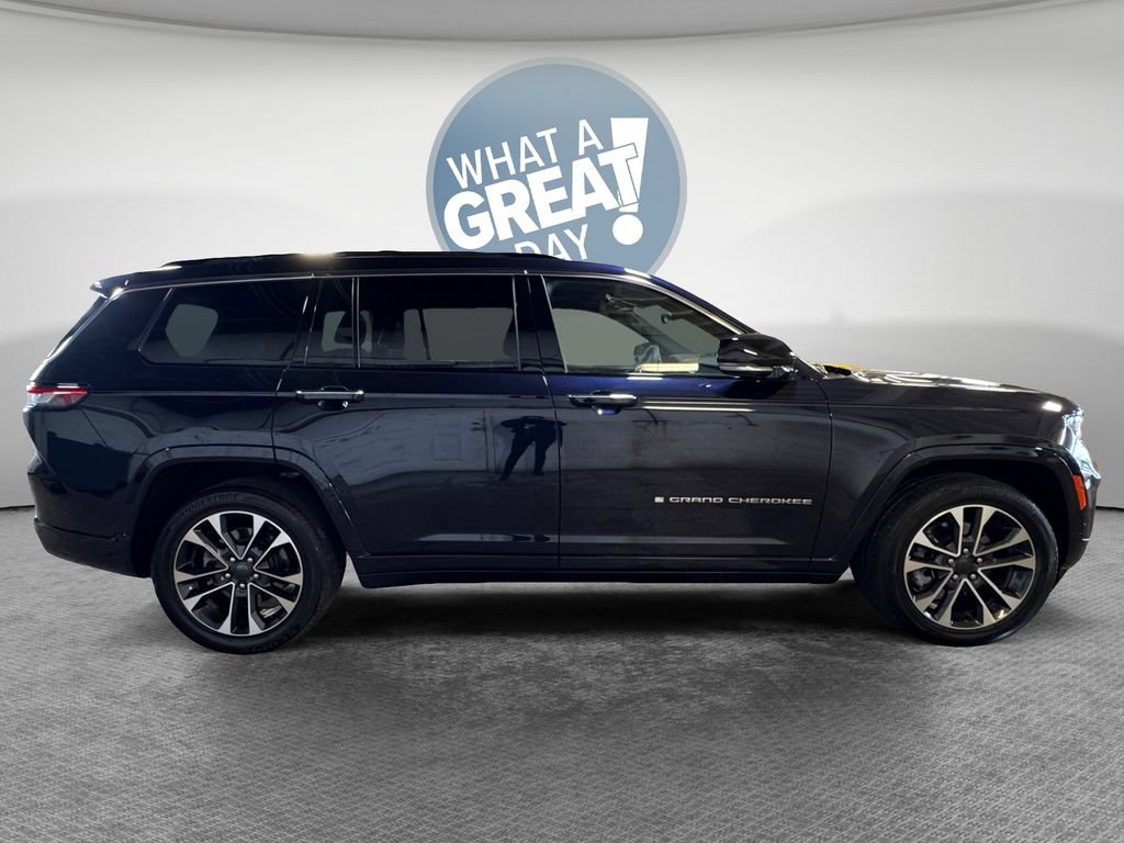 Used 2023 Jeep Grand Cherokee L Overland AWD/4WD image 2