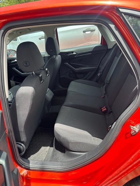 Used 2019 Volkswagen Jetta S w/ Driver Assistance Package FWD image 4