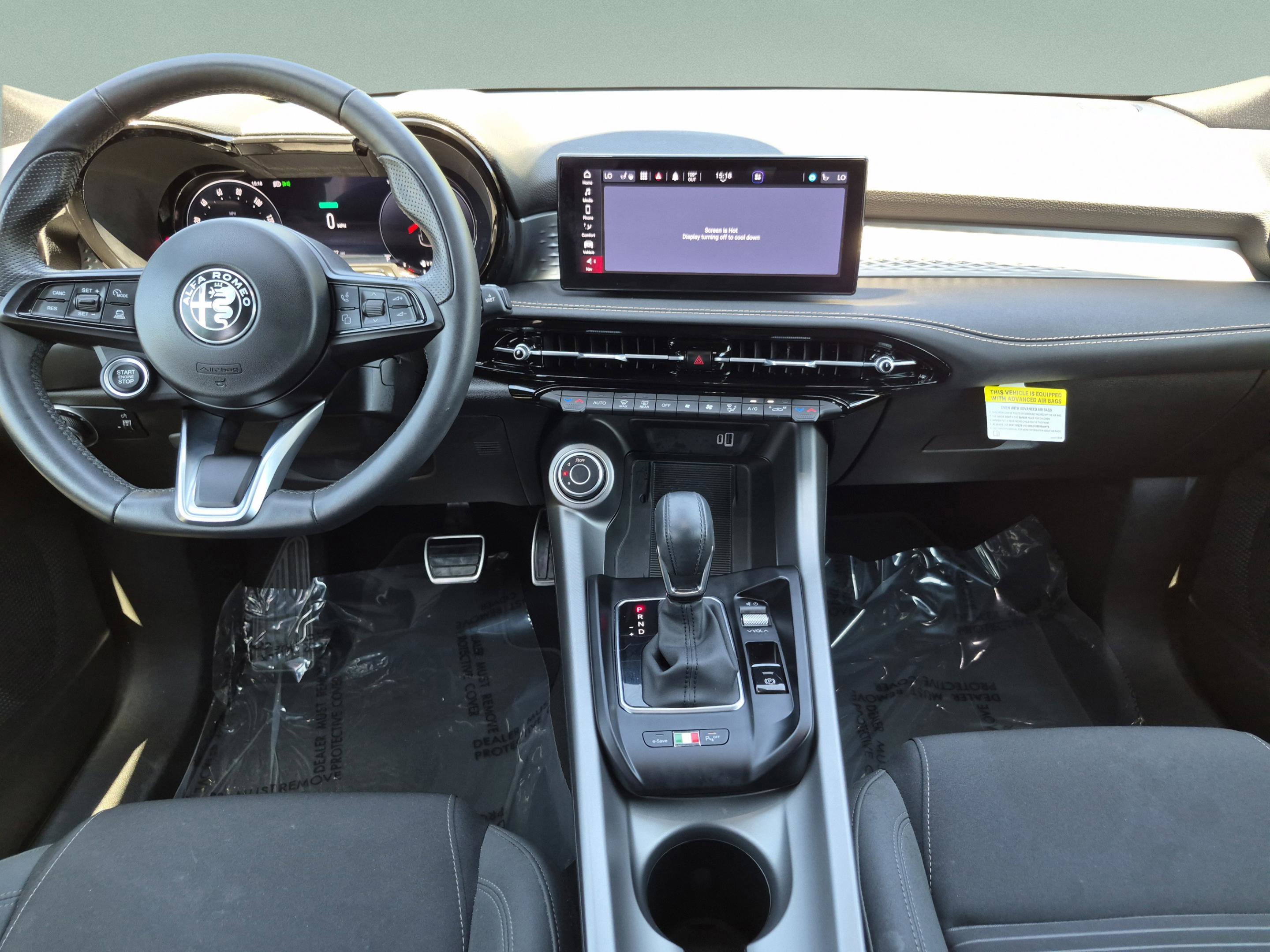 Used 2025 Alfa Romeo Tonale AWD/4WD image 22