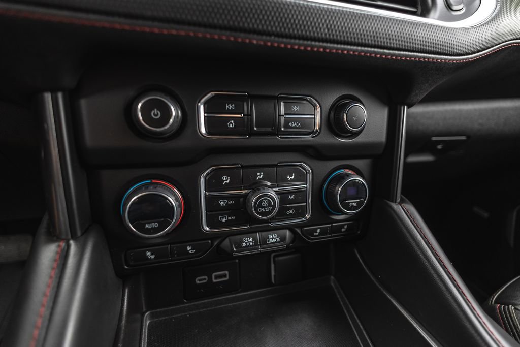 Used 2023 Chevrolet Tahoe RST w/ Luxury Package image 16