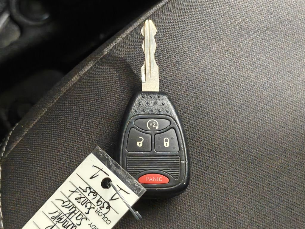 Used 2015 Jeep Wrangler Unlimited Sahara w/ Dual Top Group image 8